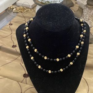 Black and gold bead necklace
